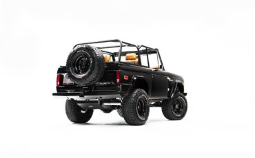 Ford-Bronco-1970-RAVEN-BLACK-NATURAL-CARAMEL