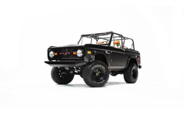 Ford-Bronco-1970-RAVEN-BLACK-NATURAL-CARAMEL-6