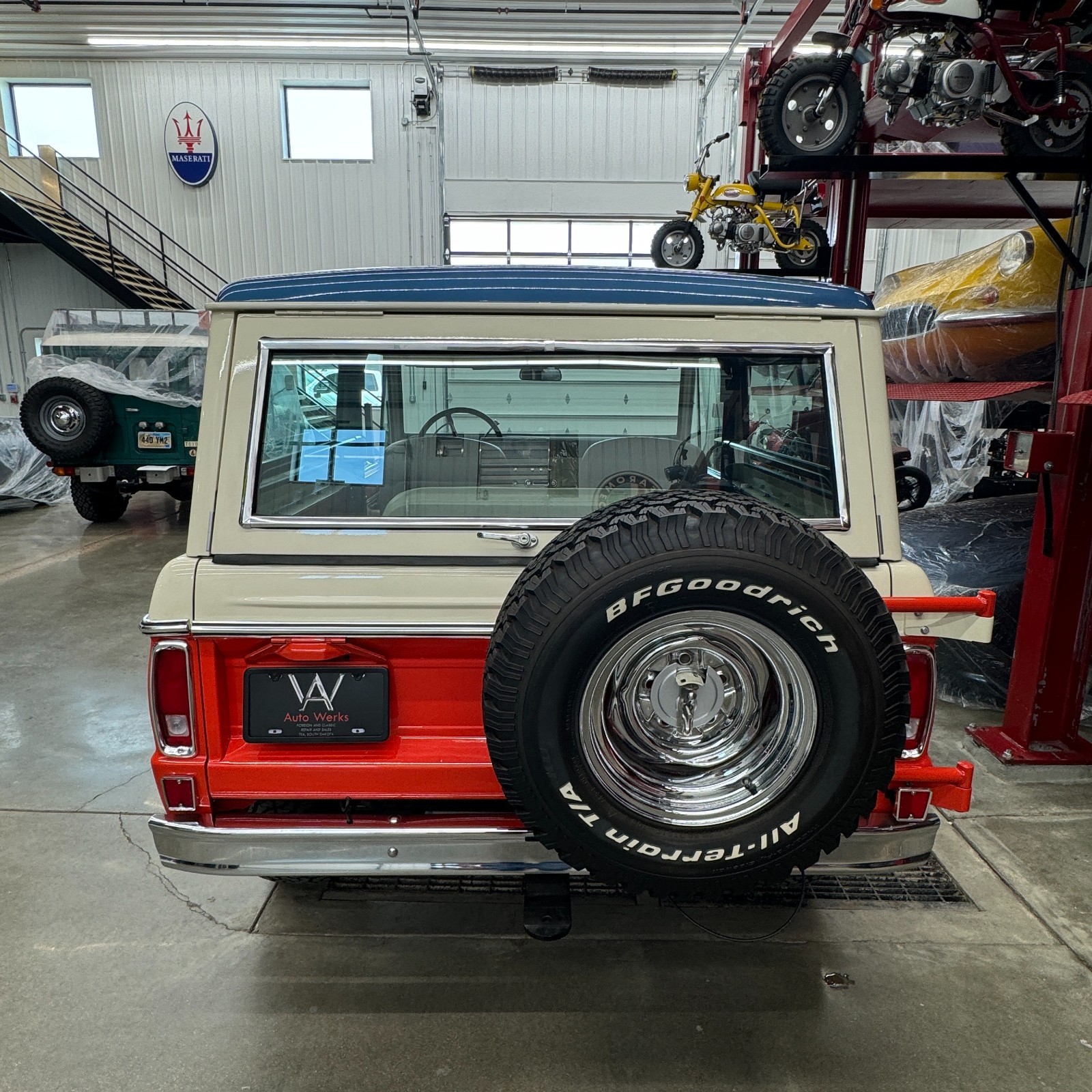Ford-Bronco-1971-3