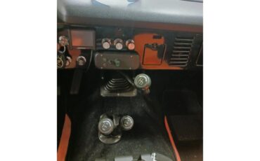 Ford-Bronco-1971-BlackOrange-Black-27