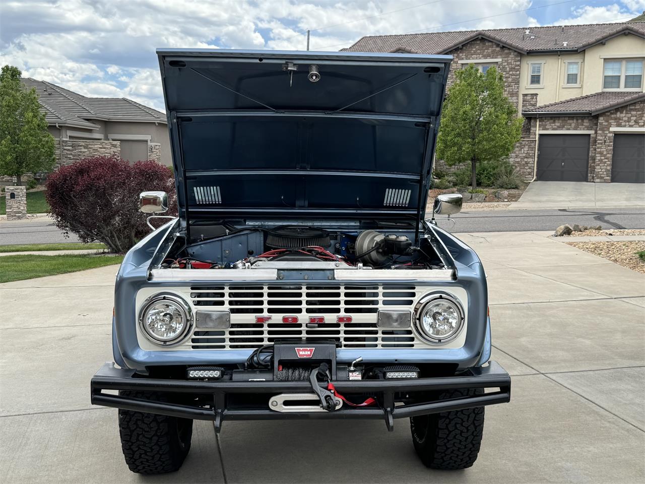 Ford-Bronco-1972-Light-Blue-Gray-10