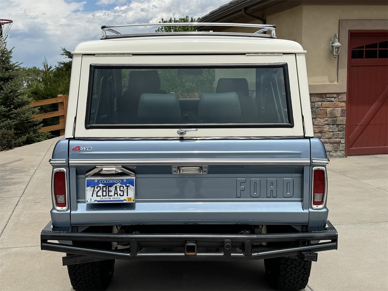 Ford-Bronco-1972-Light-Blue-Gray-14