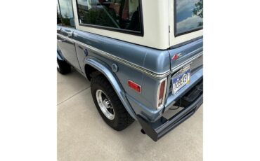 Ford-Bronco-1972-Light-Blue-Gray-25
