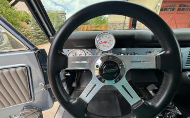 Ford-Bronco-1972-Light-Blue-Gray-33