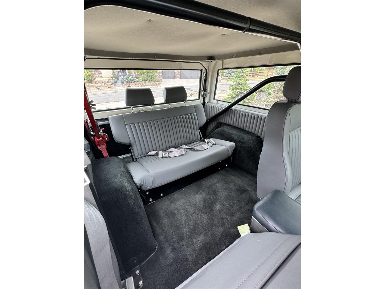 Ford-Bronco-1972-Light-Blue-Gray-39