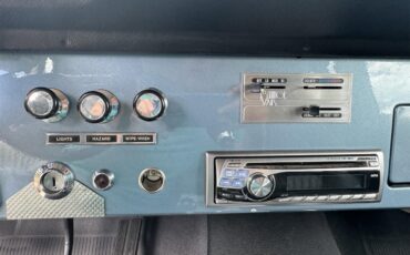 Ford-Bronco-1972-Light-Blue-Gray-9