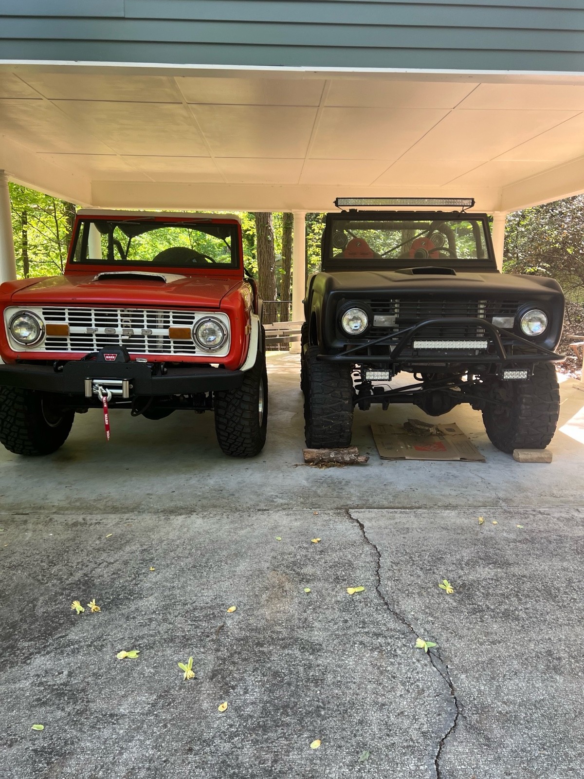 Ford-Bronco-1973-2
