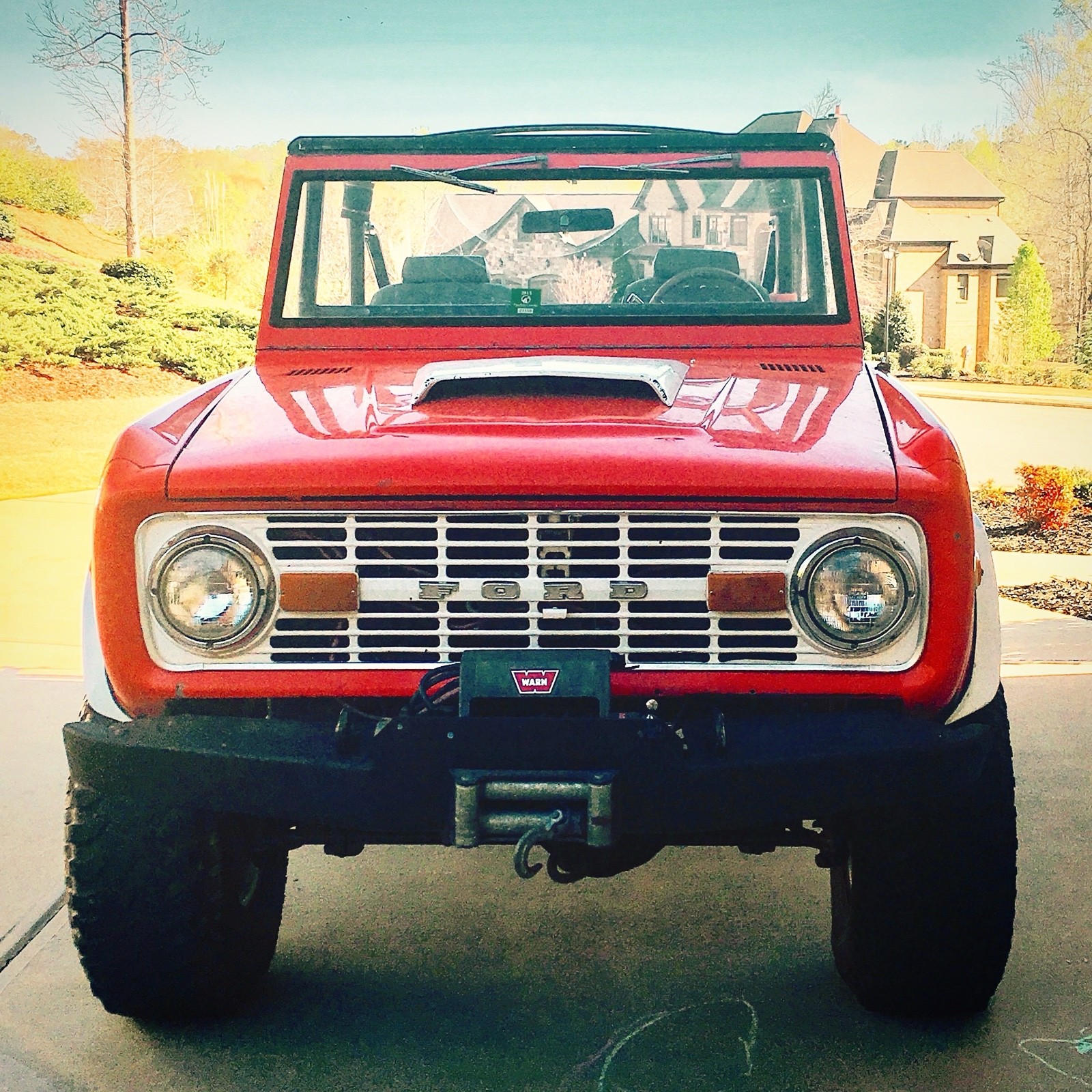 Ford-Bronco-1973-4