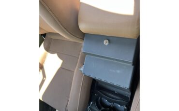 Ford-Bronco-1973-Green-Tan-20