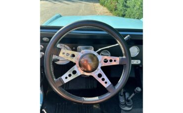 Ford-Bronco-1974-Baby-Blue-Black-Leather-11