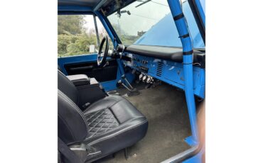 Ford-Bronco-1974-Blue-Black-grey-2