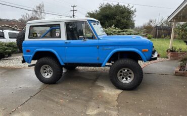 Ford-Bronco-1974-Blue-Black-grey-5