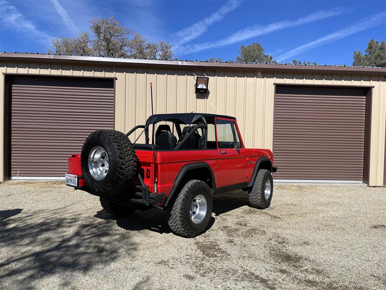 Ford-Bronco-1974-Red-Black-1