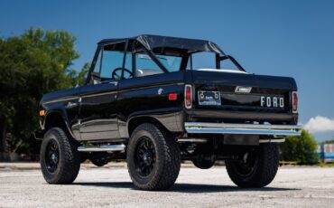 Ford-Bronco-1974-SUV-10