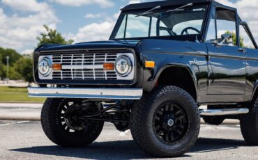 Ford-Bronco-1974-SUV-15