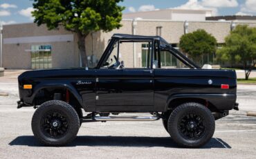 Ford-Bronco-1974-SUV-19