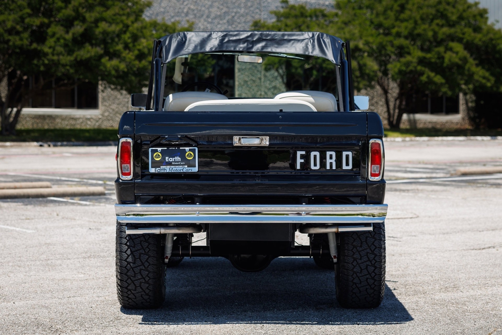 Ford-Bronco-1974-SUV-20