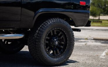 Ford-Bronco-1974-SUV-33
