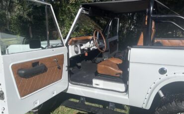 Ford-Bronco-1974-White-Black-5