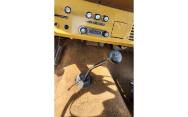 Ford-Bronco-1974-yellow-and-white-brown-18