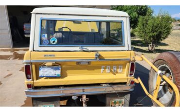 Ford-Bronco-1974-yellow-and-white-brown-19
