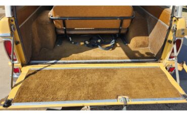 Ford-Bronco-1974-yellow-and-white-brown-21