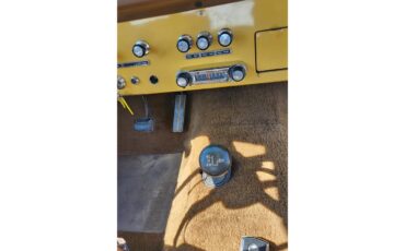 Ford-Bronco-1974-yellow-and-white-brown-28