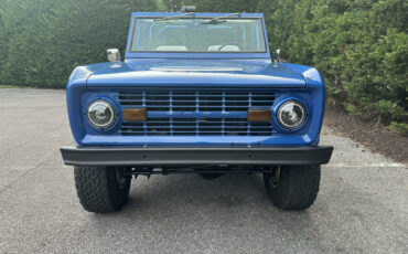 Ford-Bronco-1975-3
