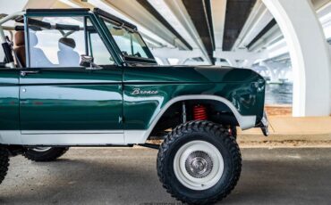 Ford-Bronco-1975-Other-10