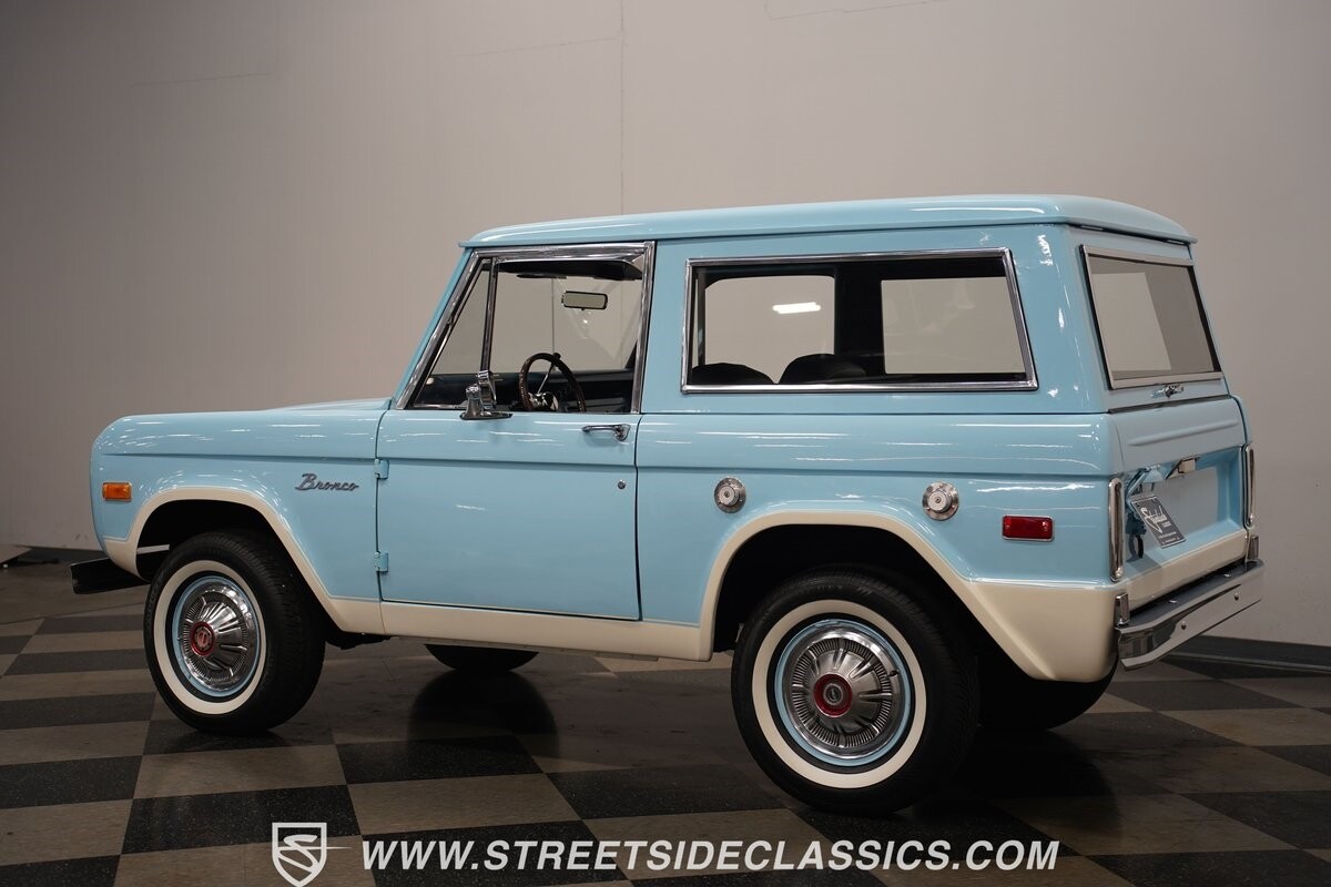 Ford-Bronco-1975-SUV-10