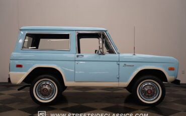 Ford-Bronco-1975-SUV-17