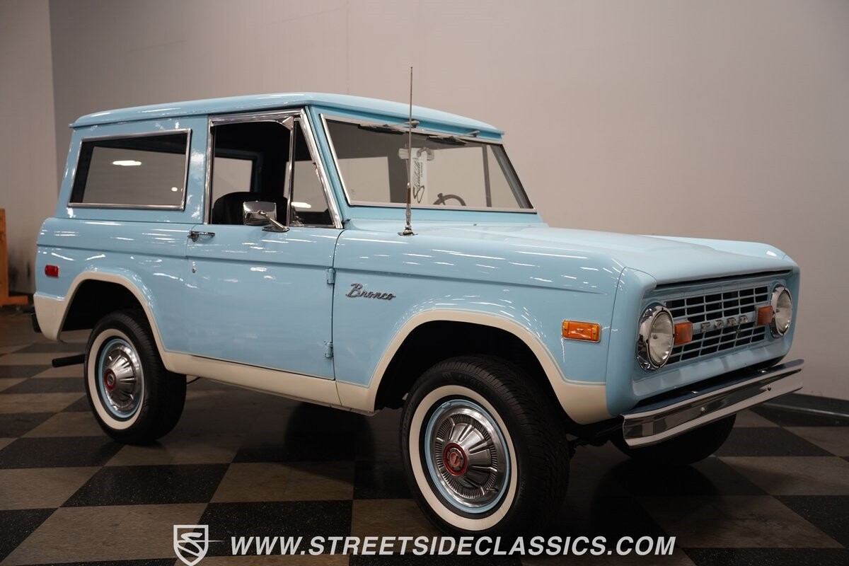 Ford-Bronco-1975-SUV-19