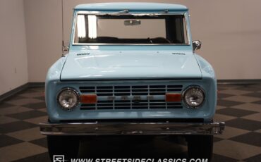 Ford-Bronco-1975-SUV-21