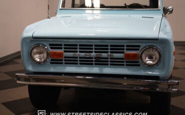 Ford-Bronco-1975-SUV-23