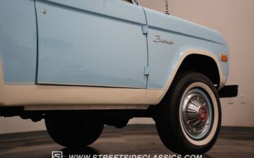 Ford-Bronco-1975-SUV-33