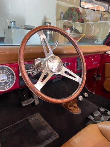 Ford-Bronco-1976-Cherry-Apple-Red-Walnut-4