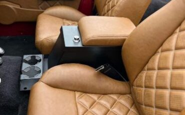 Ford-Bronco-1976-Cherry-Apple-Red-Walnut-5