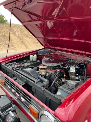 Ford-Bronco-1976-Cherry-Apple-Red-Walnut-6