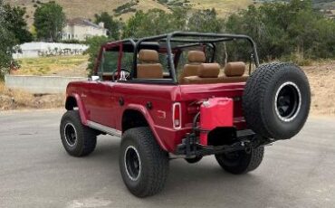 Ford-Bronco-1976-Cherry-Apple-Red-Walnut-7