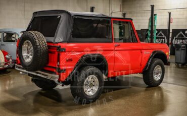 Ford-Bronco-1976-Red-White-19