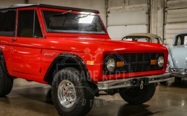 Ford-Bronco-1976-Red-White-23