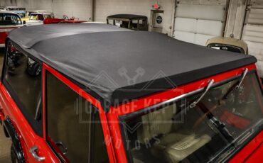 Ford-Bronco-1976-Red-White-26