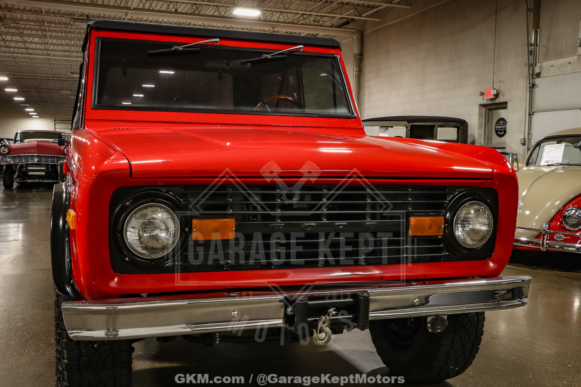 Ford-Bronco-1976-Red-White-27