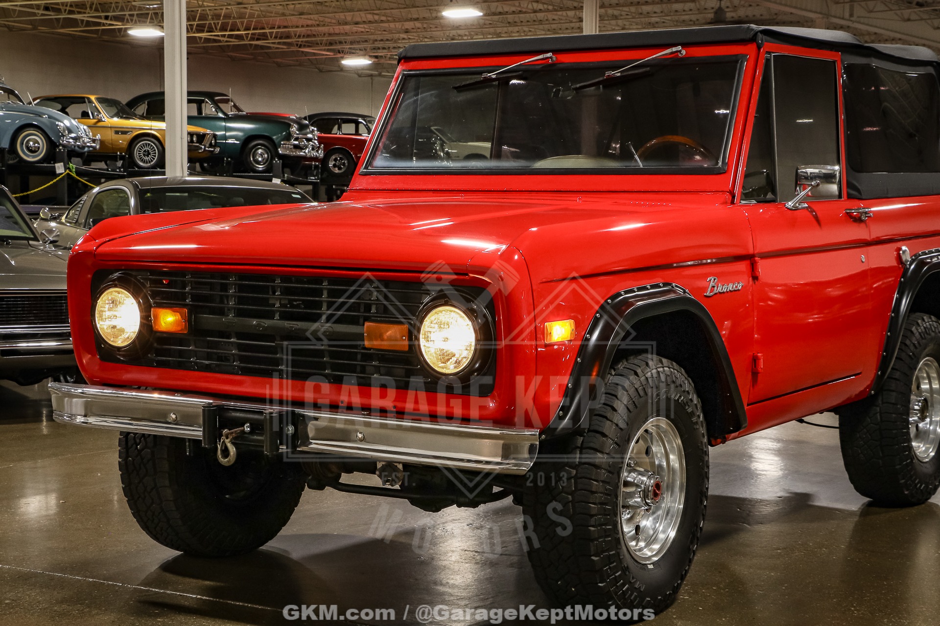 Ford-Bronco-1976-Red-White-7