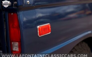 Ford-Bronco-1976-SUV-12