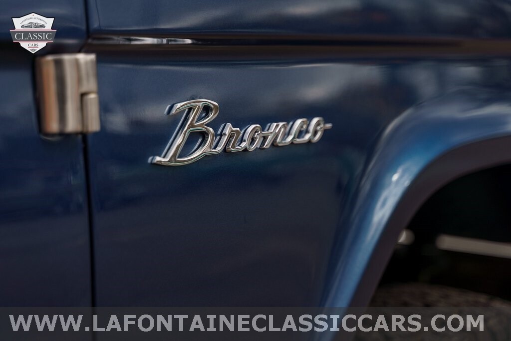 Ford-Bronco-1976-SUV-15