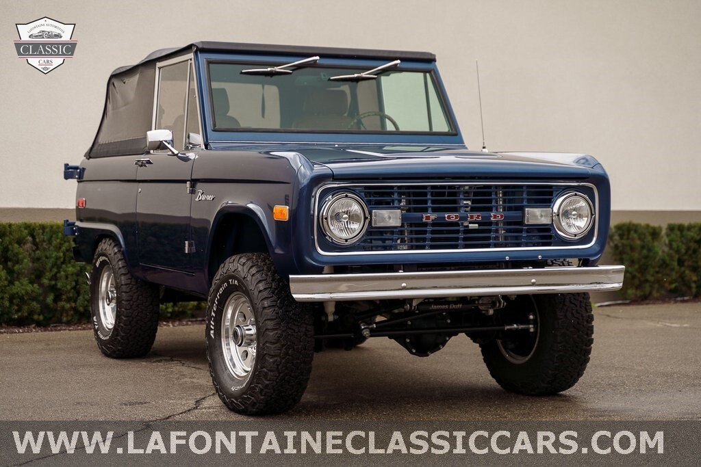Ford-Bronco-1976-SUV