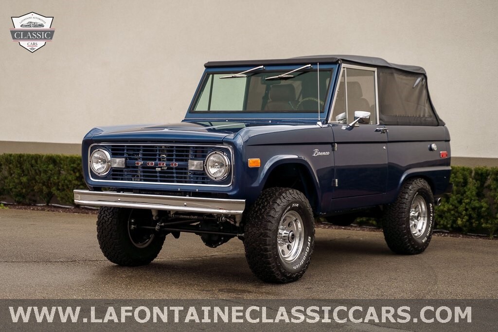 Ford-Bronco-1976-SUV-28