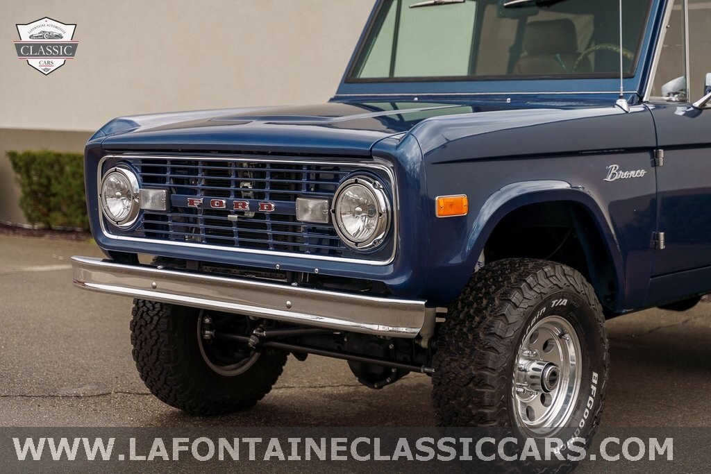 Ford-Bronco-1976-SUV-29