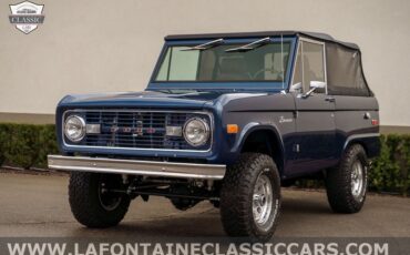 Ford-Bronco-1976-SUV-3